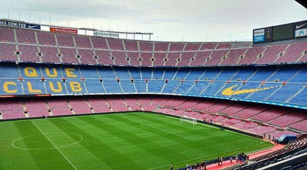Camp Nou, Futbol Club Barcelona 1